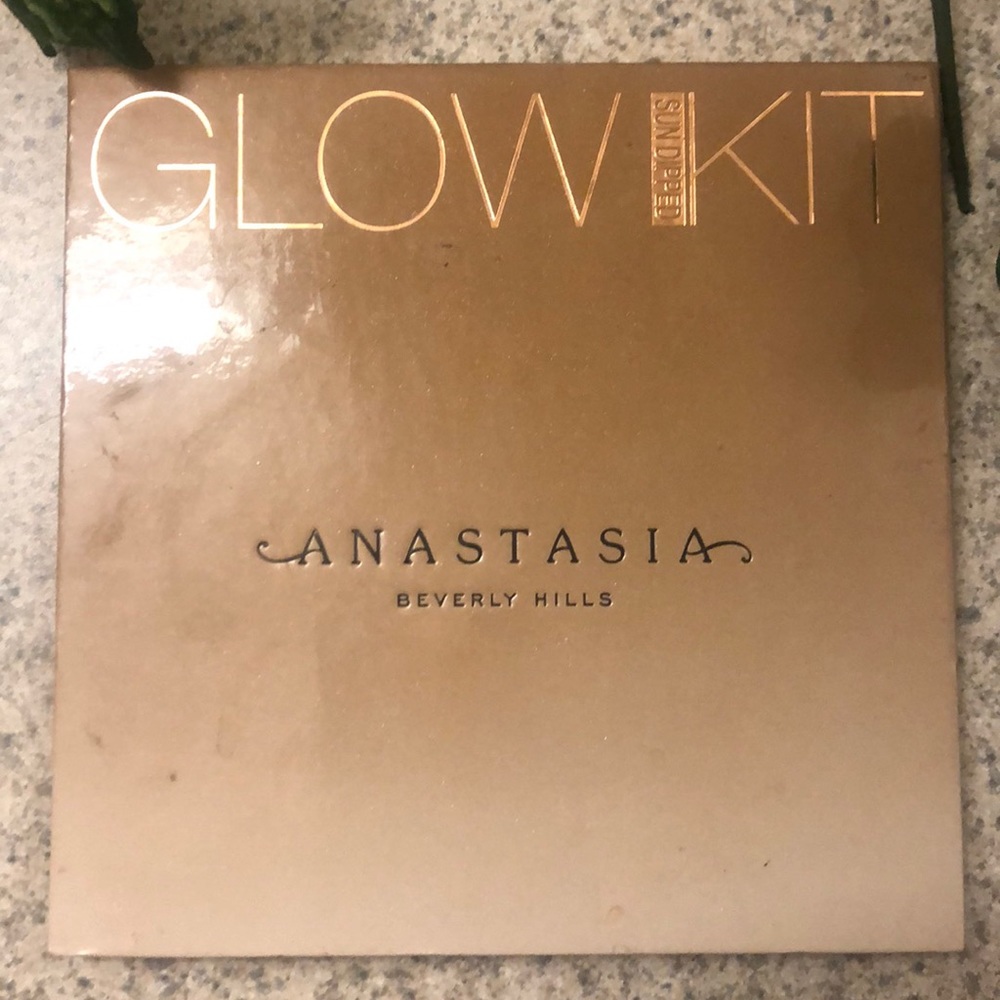 Anastasia Sun Dipped Glow Kit